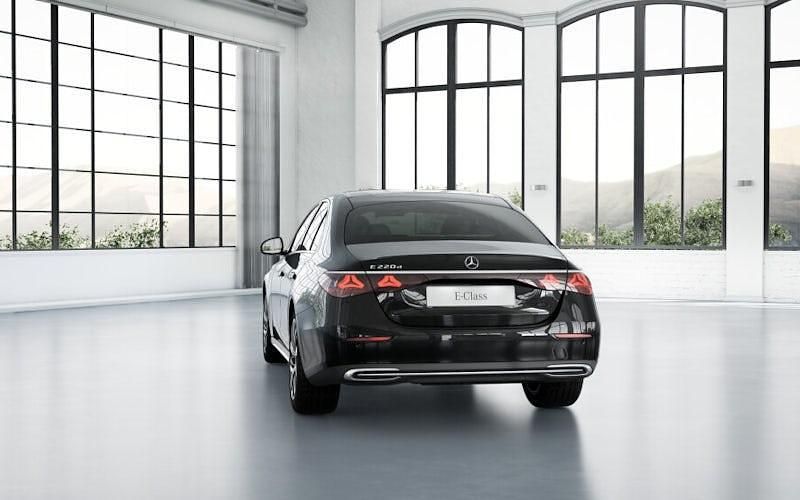 New Mercedes E220 Premium 197 HP (144 kW) 2025 Sedan