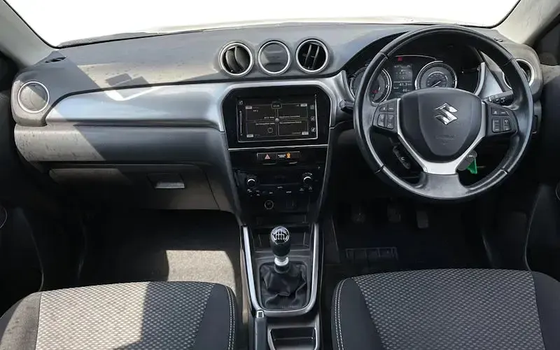 Used Suzuki Vitara SZ-T 129 HP (94 kW) 2024 SUV