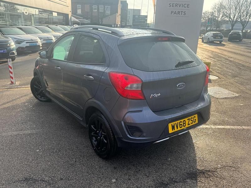 Używany Ford Ka Active 84 KM (61 kW) 2018 Szary Sedan/Limuzyna