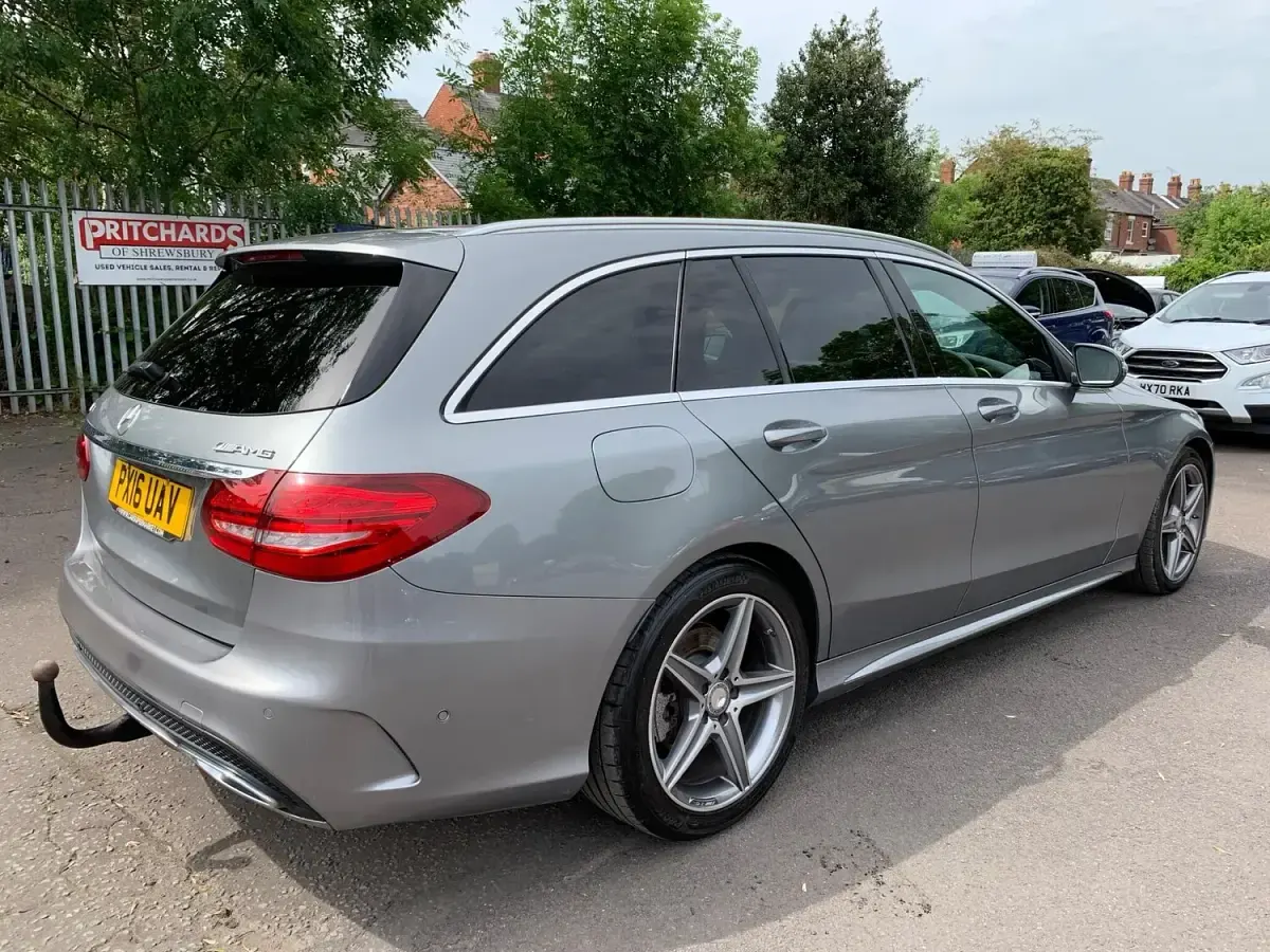 Used Mercedes C220 AMG line 2016 Silver Estate