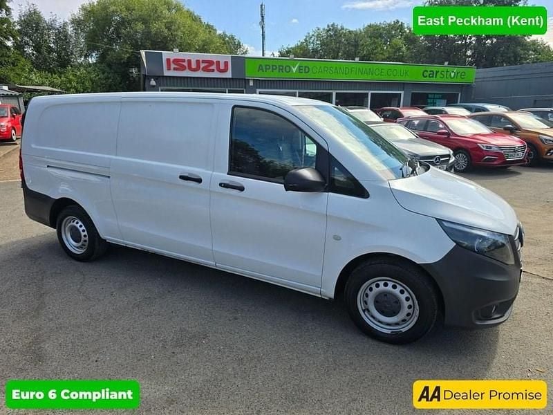 White Used 2021 Mercedes Vito Progressive MPV | £15,999 (Super price) - Image 1/4