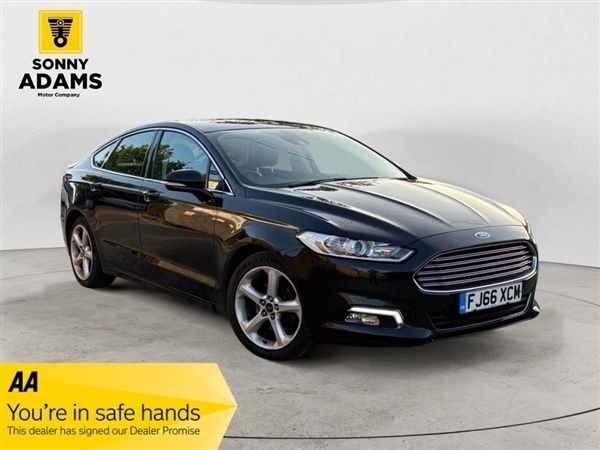 Black Used 2016 Ford Mondeo Titanium Hatchback | £8,990 (Fair price) - Image 1/1