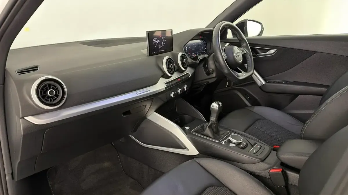 Used Audi Q2 Black Edition 110 HP (80 kW) 2022 Ibis white SUV