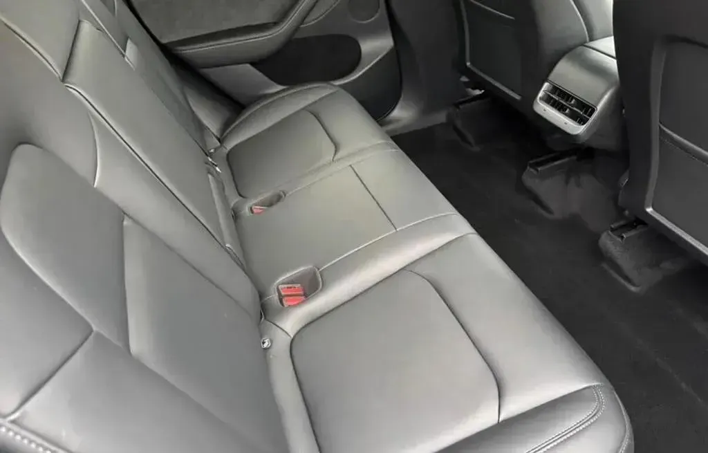 Used Tesla Model Y 250 kW (340 HP) 2024 SUV
