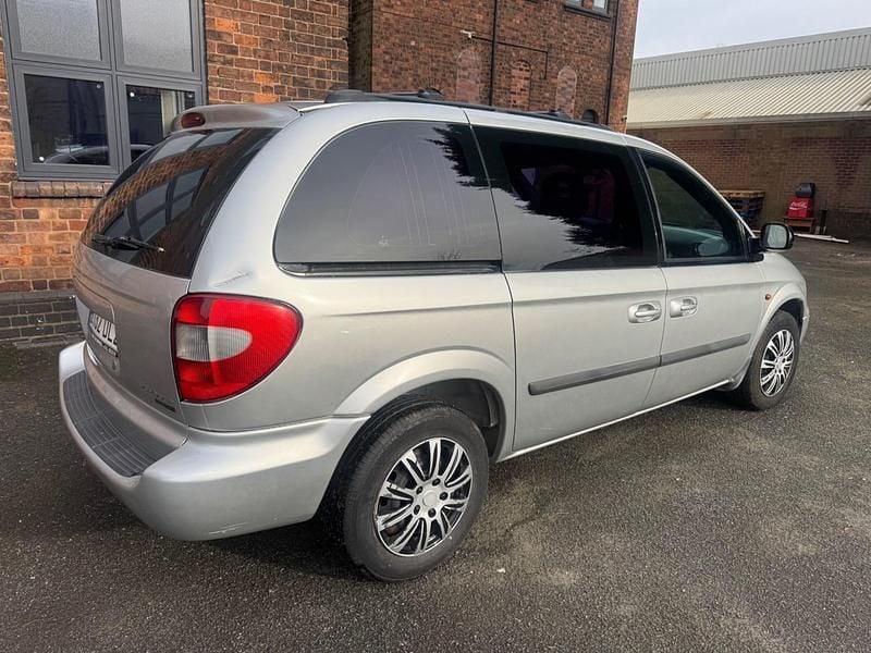 Used Chrysler Voyager 2005 Silver MPV