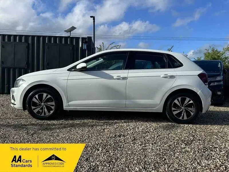 Used VW Polo SE 2018 White Hatchback