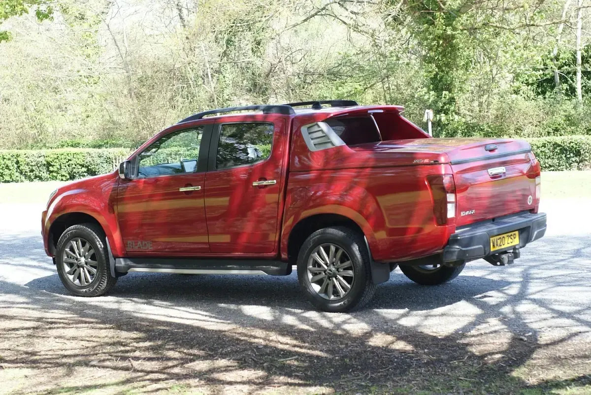Used Isuzu D-Max 2020 Red Pickup