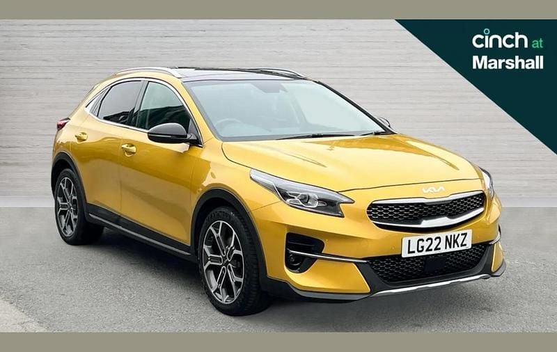 Yellow Used 2022 Kia XCeed 4 SUV | £15,855 (Fair price) - Image 1/4