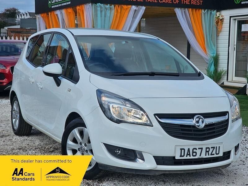 Used Vauxhall Meriva 2017 White MPV