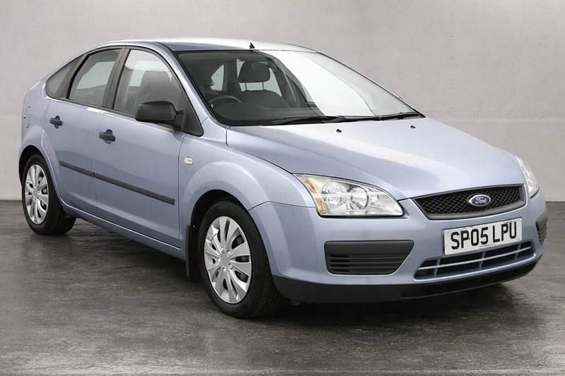 Used Ford Focus 115 HP (84 kW) 2005 Blue Hatchback