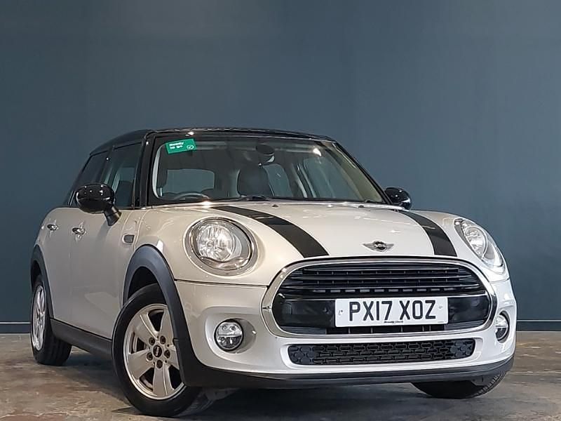 Silver Used 2017 Mini Cooper Hatchback | £8,298 (Fair price) - Image 1/4