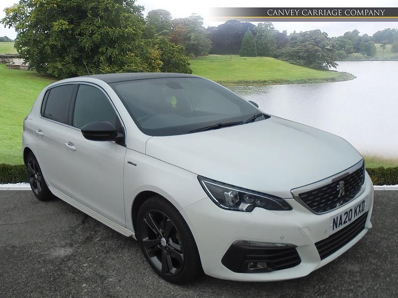 Used Peugeot 308 GT-line 2020 White Hatchback