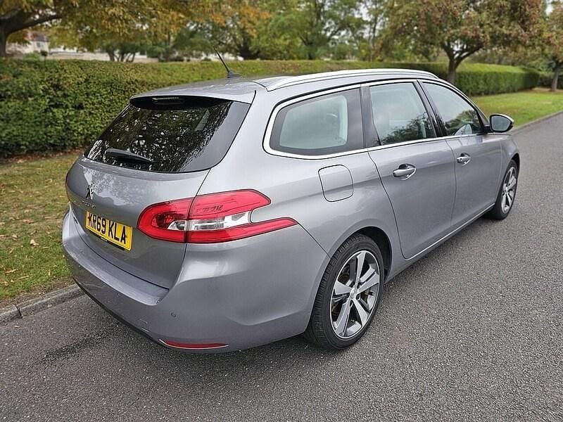 Used Peugeot 308 SW Allure 2019 Grey Estate