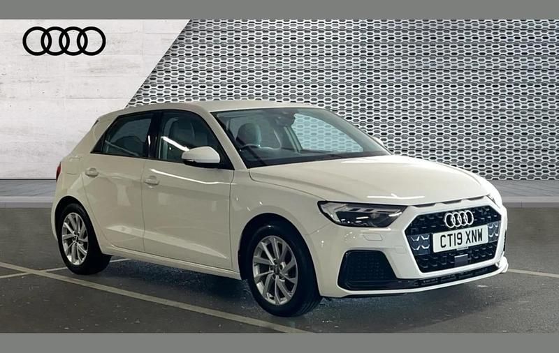 Begagnad Audi A1 Sport 147 HK (108 kW) 2019 Vit SUV