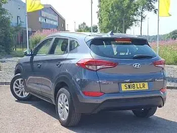 Used Hyundai Tucson SE 116 HP (85 kW) 2018 Grey SUV