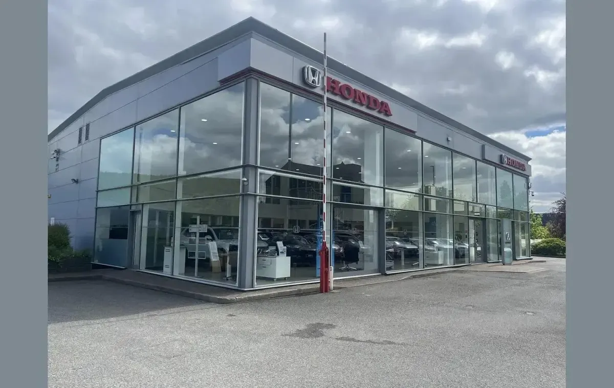 Used Audi A4 S-Line 204 HP (150 kW) 2023 Red Estate