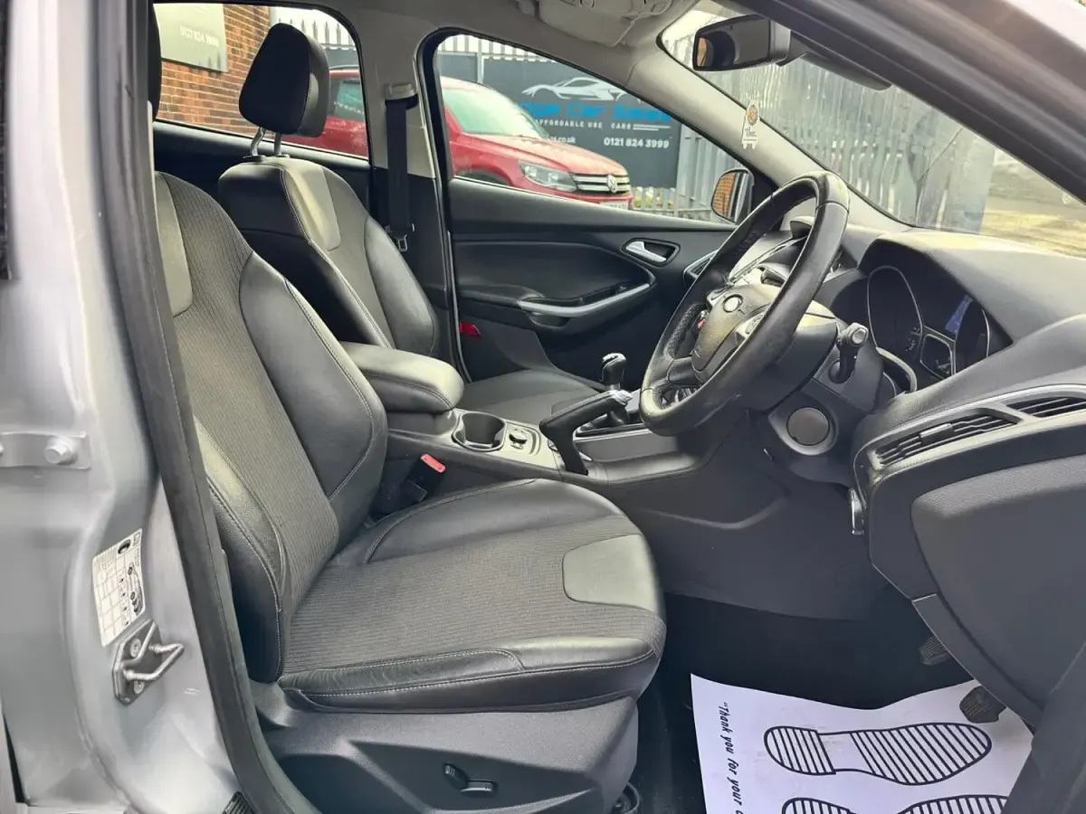 Used Ford Focus Titanium X 115 HP (84 kW) 2013 Silver Hatchback
