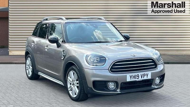 Silver Used 2019 Mini Cooper D Countryman Exclusive SUV | £18,742 (A bit pricey) - Image 1/4