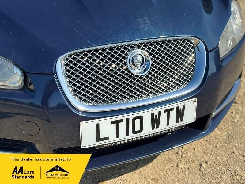 Used Jaguar XF Luxury 2010 Blue Sedan