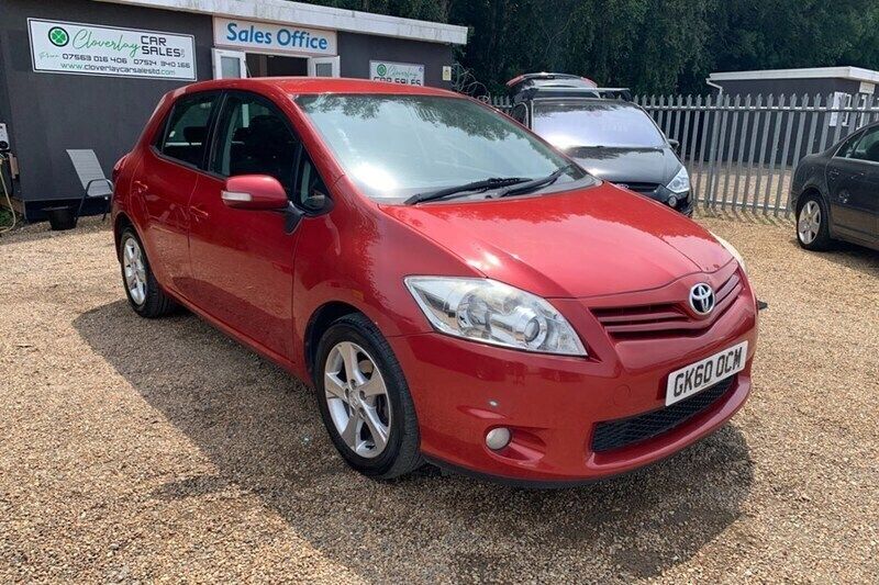 Used 2010 Toyota Auris | £2,495 (Good price) - Image 1/1