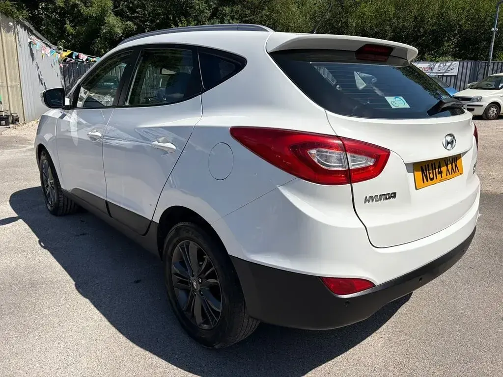 Used Hyundai ix35 SE 115 HP (84 kW) 2014 White SUV