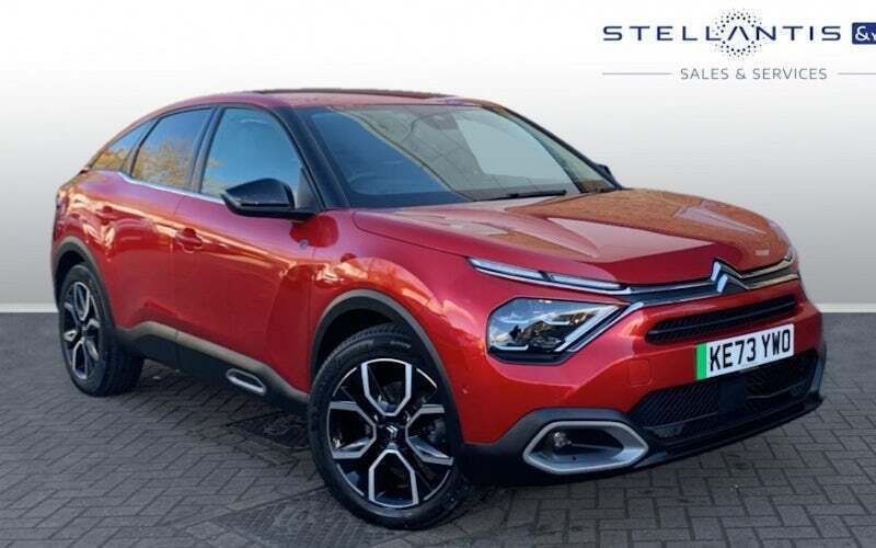 Red Used 2023 Citroën e-C4 Shine Hatchback | £18,377 (Expensive) - Image 1/4