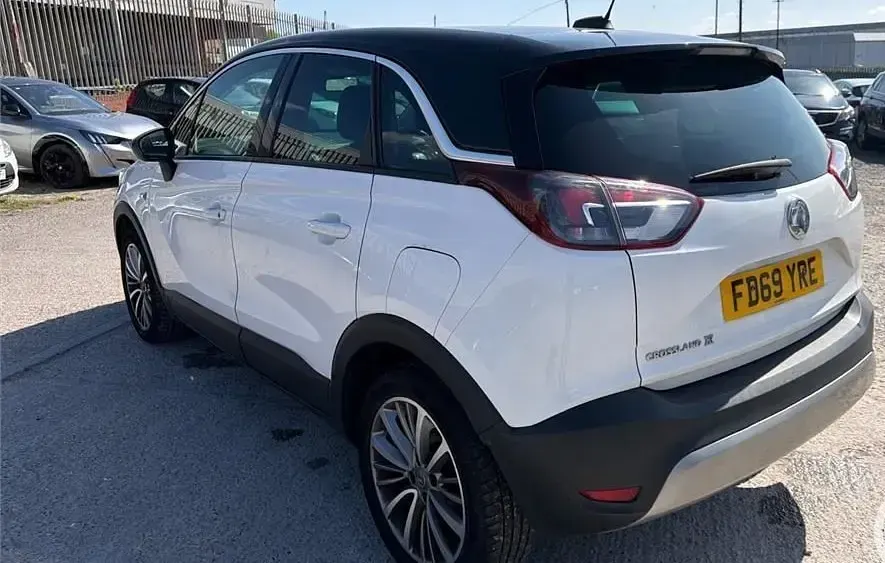 Usado Vauxhall Crossland X Sport 83 CV (61 kW) 2019 Blanco SUV