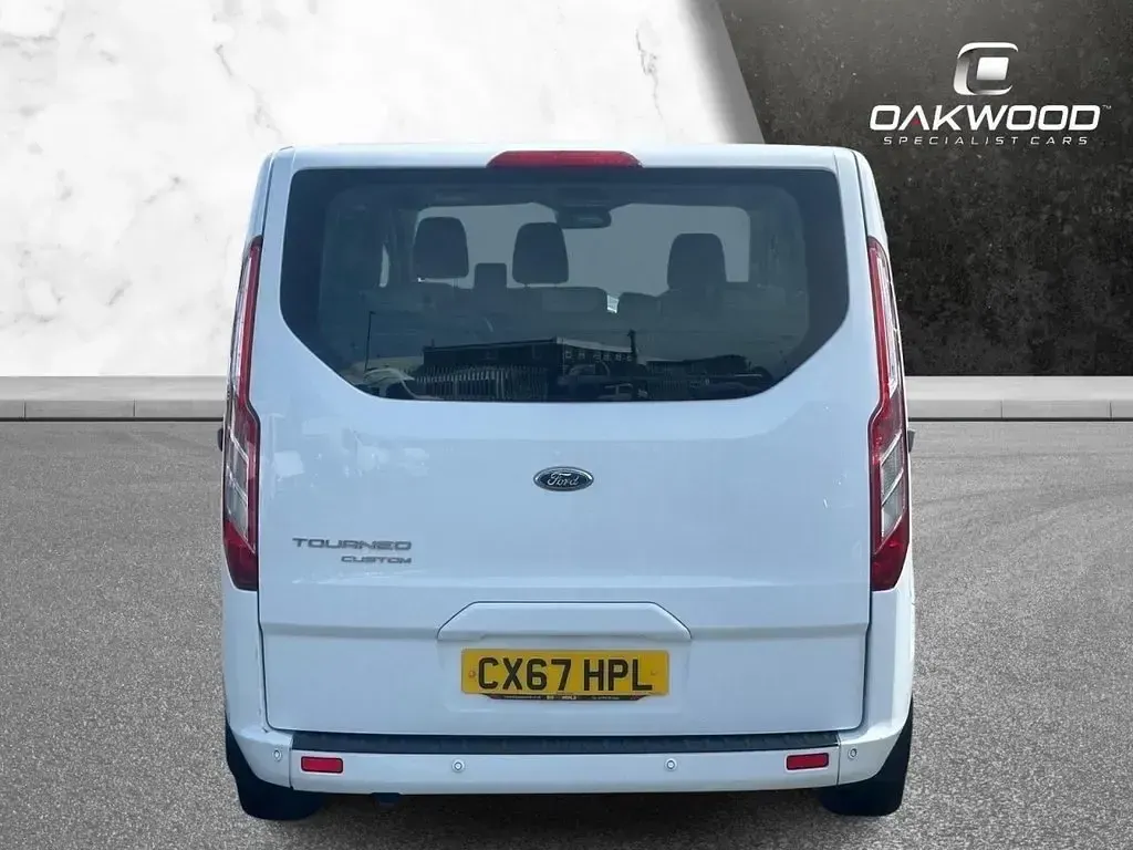 Used Ford Tourneo Custom Titanium 2017 White Van