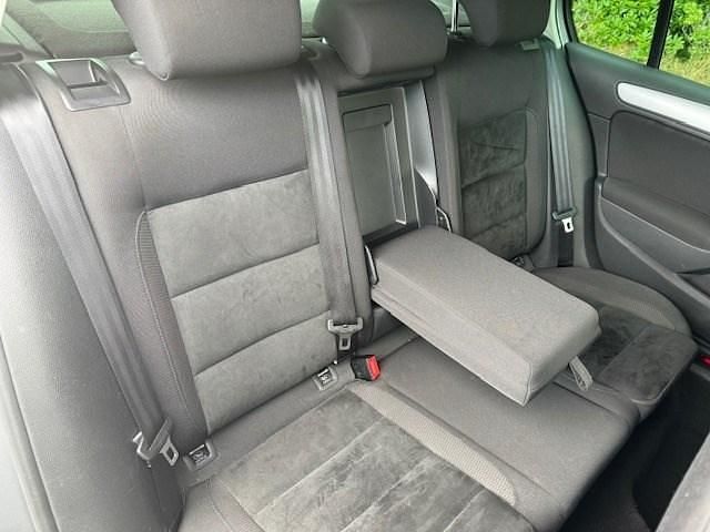 Image 4/4