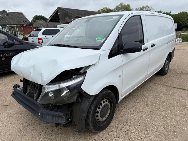 White Used 2018 Mercedes Vito MPV | £4,500 - Image 1/4