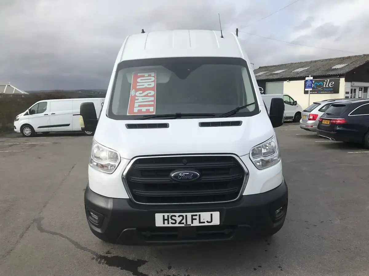 Used Ford Transit Trend 130 HP (95 kW) 2021 White Van