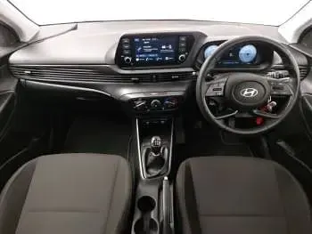 Used Hyundai i20 Advanced 100 HP (73 kW) 2024 Grey Hatchback