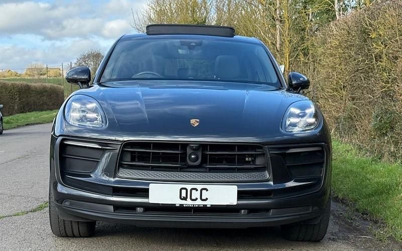 Used Porsche Macan 265 HP (194 kW) 2025 SUV