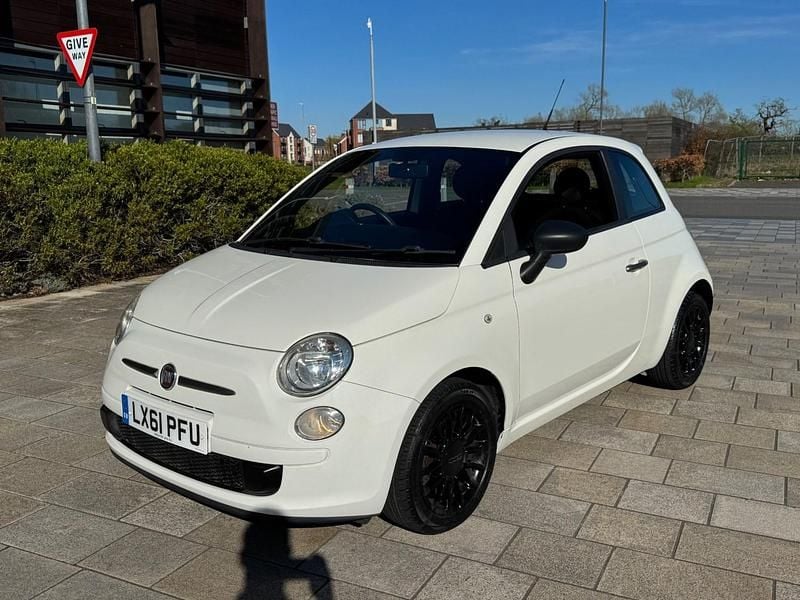 Usado Fiat 500 85 HP (62 kW) 2011 Branco Citadino