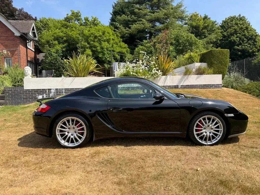 Used Porsche Cayman 295 HP (216 kW) 2006 Black Coupe