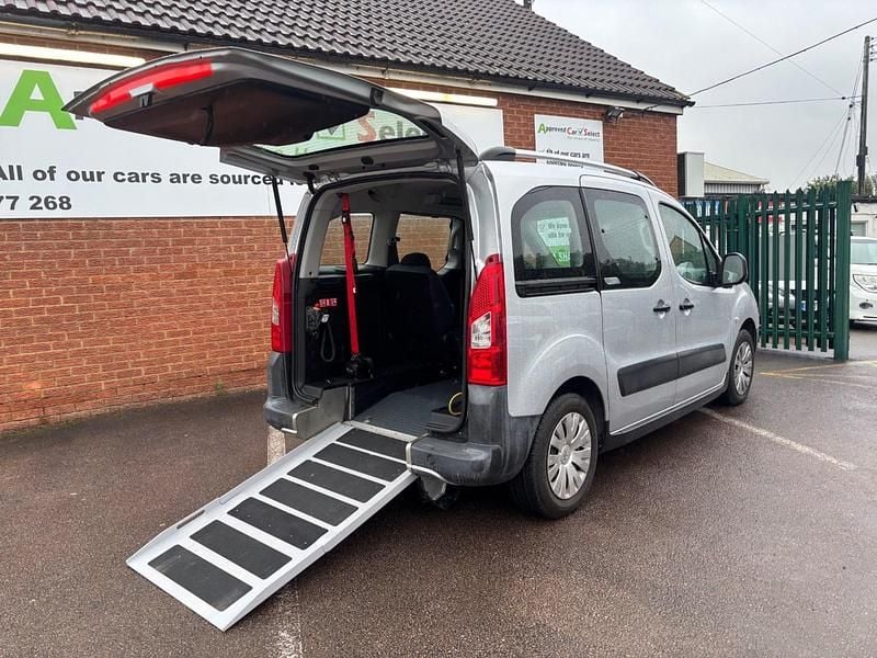 Silver Used 2012 Citroën Berlingo XTR MPV | £7,499 (Fair price) - Image 1/3