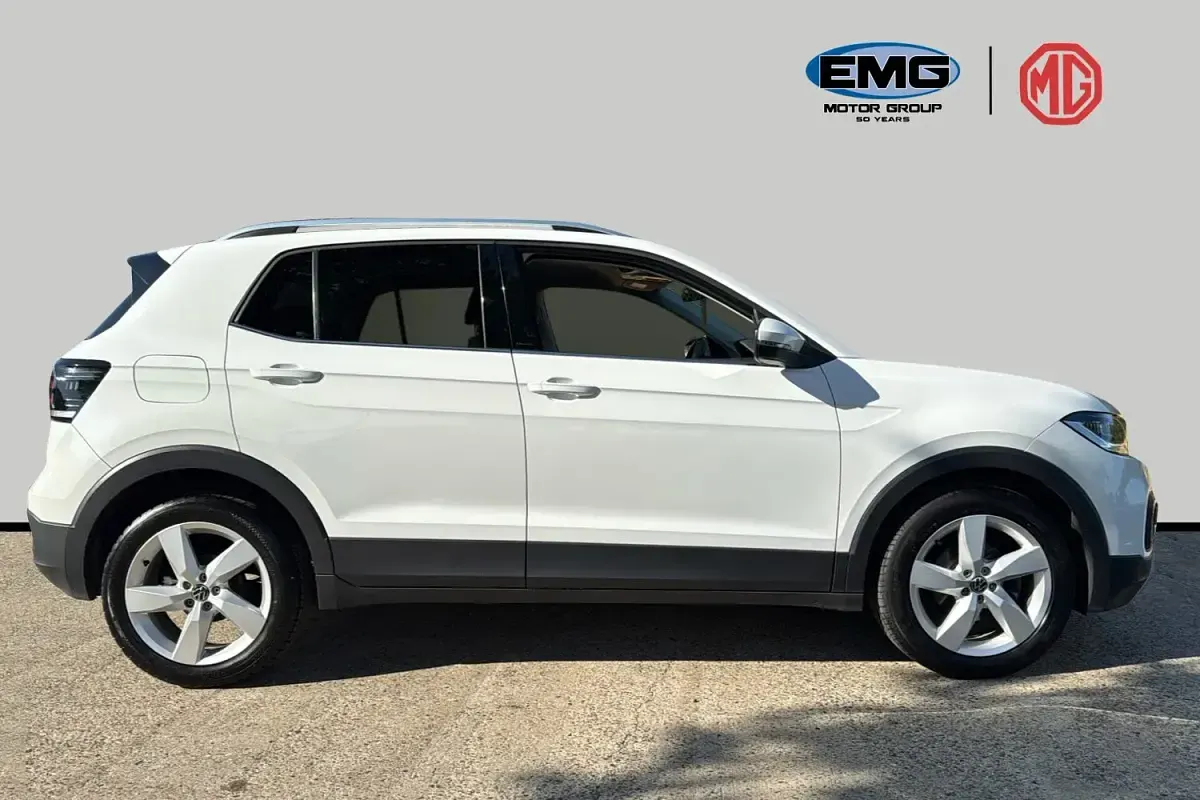 Used VW T-Cross SEL 110 HP (80 kW) 2021 White SUV