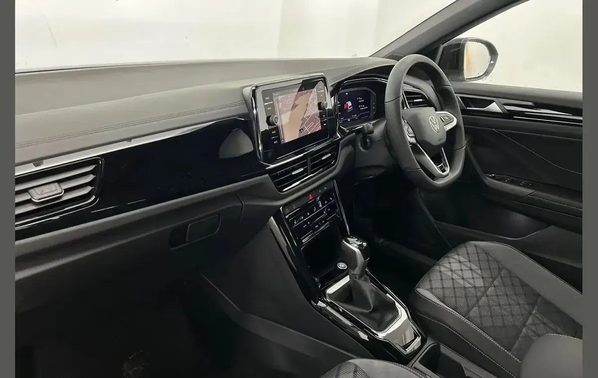 Used VW T-Roc Black Edition 147 HP (108 kW) 2025 Silver SUV