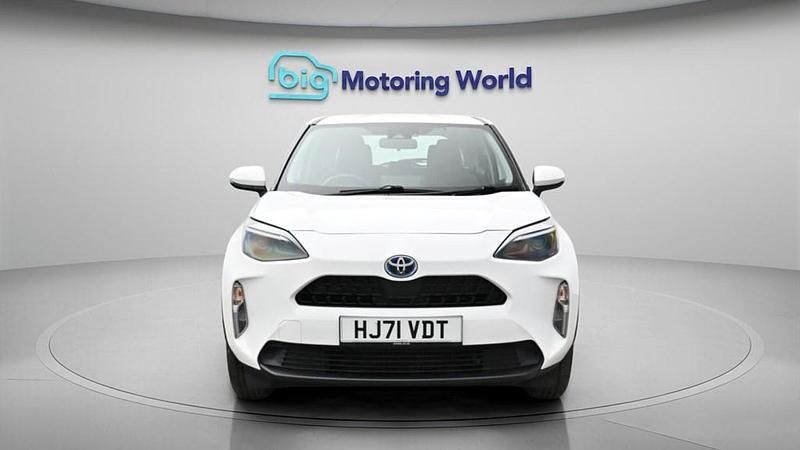 Used Toyota Yaris Cross 116 HP (85 kW) 2022 White SUV