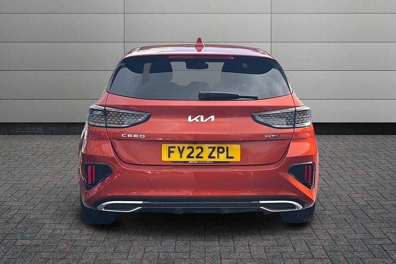 Used Kia Ceed GT-Line 2022 Orange Hatchback