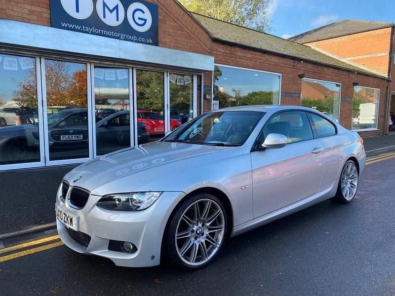 Used BMW 320 M Sport 168 HP (123 kW) 2010 Silver Coupe