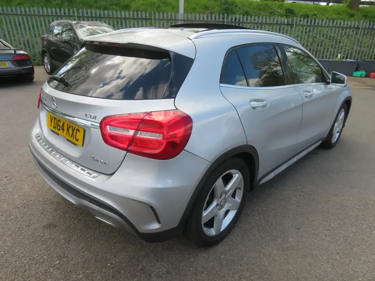 Used Mercedes GLA220 AMG line 170 HP (125 kW) 2014 Silver SUV