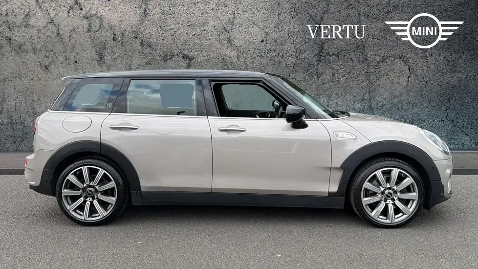 Used Mini Cooper S Clubman Exclusive 176 HP (129 kW) 2022 Grey Estate