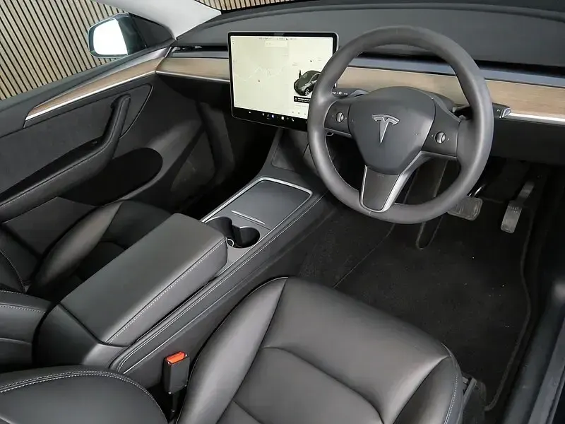 Used Tesla Model Y Long Range AWD 378 kW (514 HP) 2022 Grey SUV