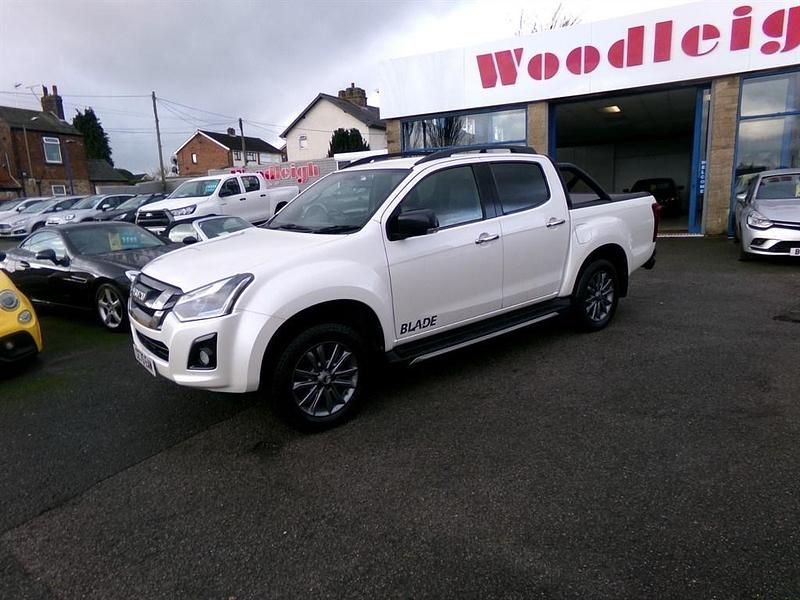 Used Isuzu D-Max 2020 White Pickup