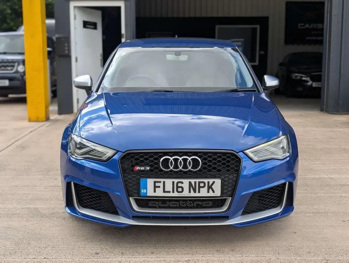 Used Audi RS3 Comfort 367 HP (269 kW) 2016 Blue Sedan
