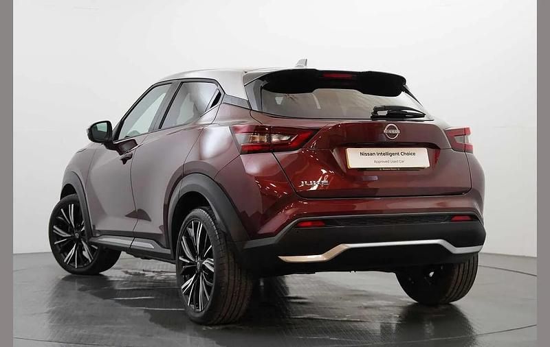 Used Nissan Juke Tekna+ 112 HP (82 kW) 2022 Red SUV