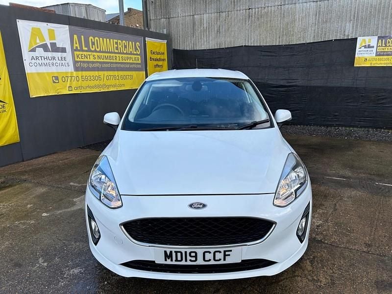 Used Ford Fiesta 2019 White Van