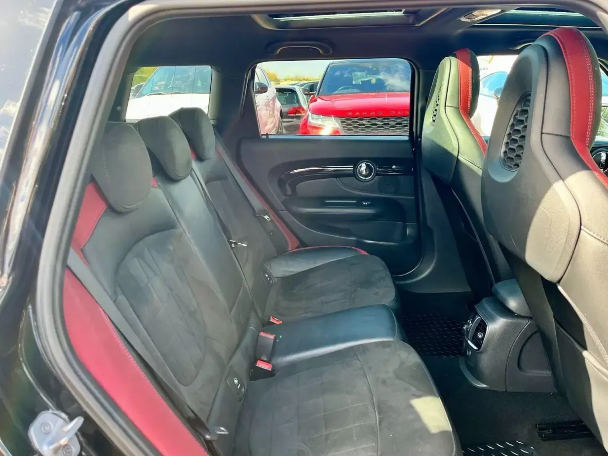 Used Mini Cooper Clubman 2016 Black Estate