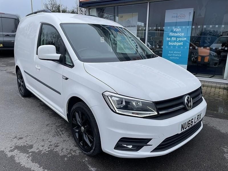 Used VW Caddy Highline 140 HP (102 kW) 2016 White MPV